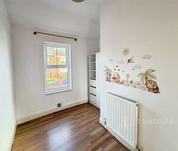 3 bedroom house to rent Skelwith Road, Sheffield, South Yorkshire, S4 - Photo 3