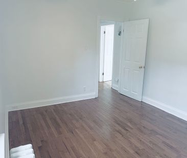 For Lease - 493 Plains Road, Toronto, Ontario - Photo 6