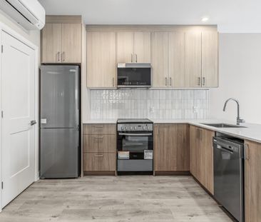 370 Cambridge Street North - 201 - Photo 2