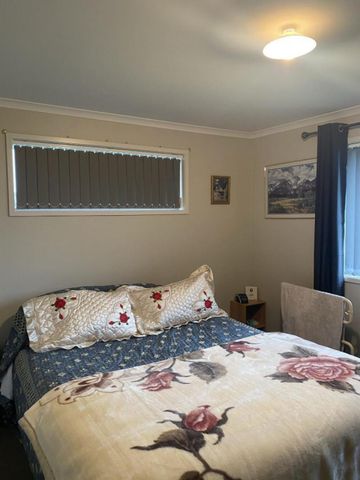 Kingswell 4 Bedroom - Photo 5