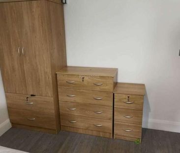 Woodville Road, Cardiff, CF24 - Photo 5