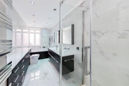 3 bedroom flat to rent - Photo 5