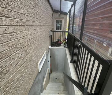 For Lease - 85 Bonistel Crescent, Brampton, Ontario - Photo 6