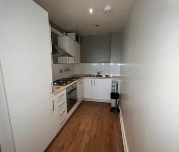 Studio to rent - Photo 3