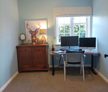 6 Bell Road, Waiwhetu - Photo 1