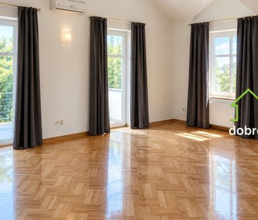 Warszawa, Wilanów, Wilanów Królewski, Biedronki - Photo 2