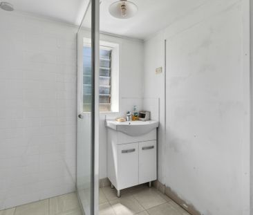 25 Turrana Street, Stafford Heights QLD, Belconnen - Photo 2