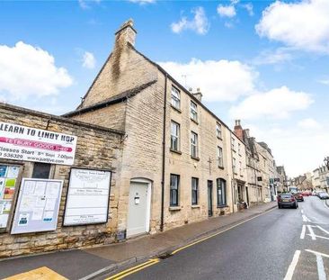 Long Street, Tetbury, Gloucestershire, GL8 - Photo 3