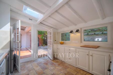 Maison à louer Mougins, Cote d'Azur, France8 500 EUR / Mois - Photo 2