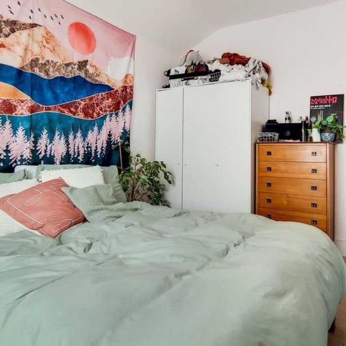 Room in a Shared House, Scawen Road, SE8 - Photo 1