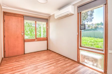 31 Algona Crescent, - Photo 3