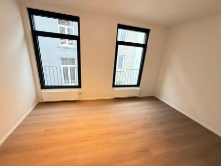 GERENOVEERDE WONING - Foto 3