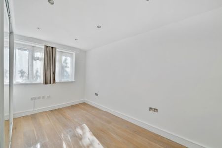 2 bedroom maisonette to rent - Photo 4