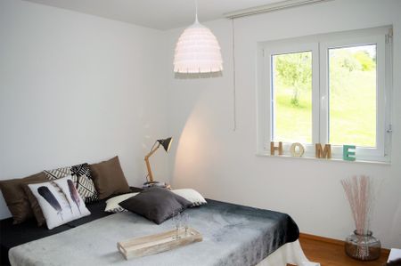 Helle und moderne 4,5-Zimmer-Erdgeschoss-Wohnung - Foto 3