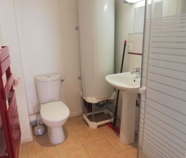 Location Appartement 2 pièces 33m² HARFLEUR 76700 - Photo 1