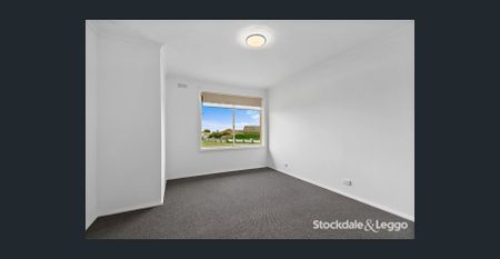 5 Cedar Court, Churchill, Vic 3842 - Photo 4