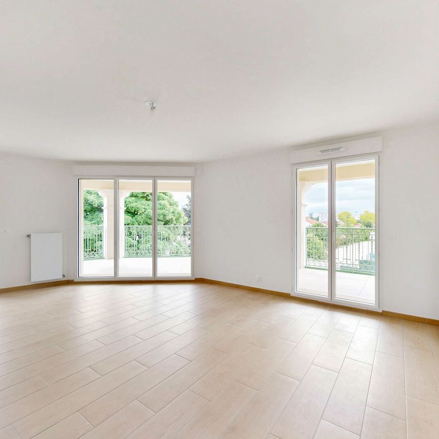 Location appartement 3 pièces, 66.00m², Le Plessis-Robinson - Photo 1