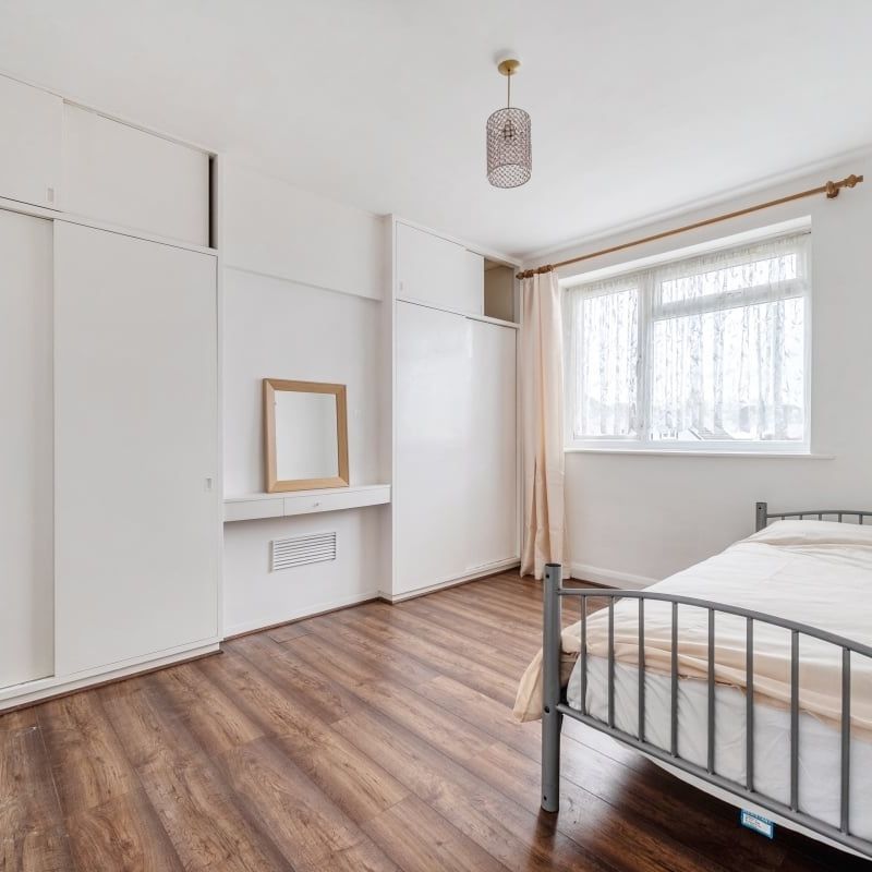 3 bedroom end of terrace house to rent - Photo 1