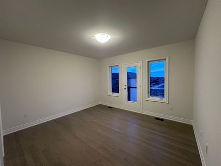 For Lease - 555 Vine Cliff Boulevard, Markham, Ontario - Photo 4