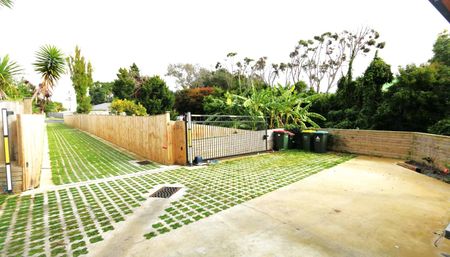 5 Bedroom 4 bathroom house built on 2023 - Photo 5