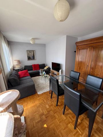 Location Appartement 4 pièces 73m² LYON 6ème - Photo 3