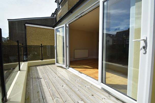 5 bedroom semi-detached house to rent - Photo 1