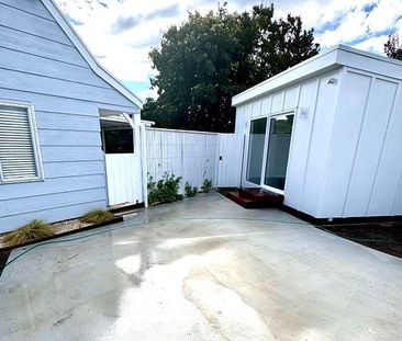 Renovated, 3-Bed, Pet Friendly w Large Cabin - Photo 1