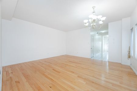 For Lease - 6513 Song Bird Crescent, Mississauga, Ontario - Photo 5