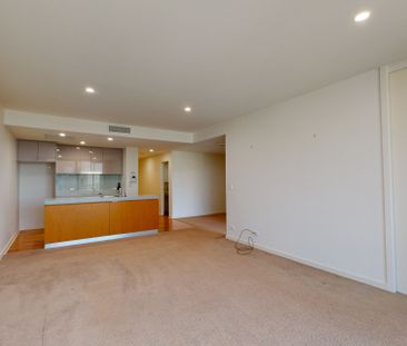 306/3a Honeysuckle Drive, Newcastle NSW 2300 - Photo 2