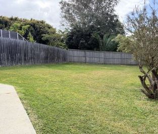 Prime Location, Avalon Classic - Photo 6