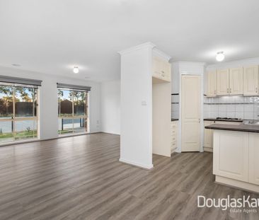 Immaculate Street-Front Home with Effortless Charm - Photo 5