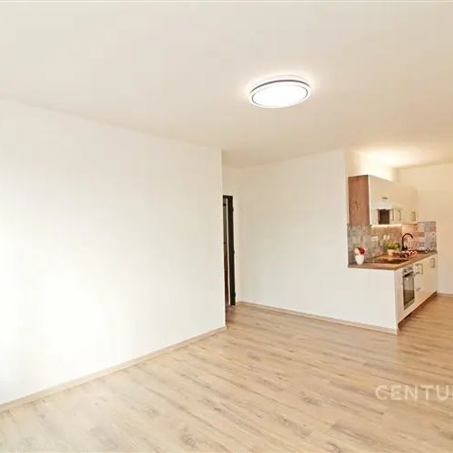 Pronájem bytu 3+kk s lodžií, Praha 8 Bohnice - Photo 1