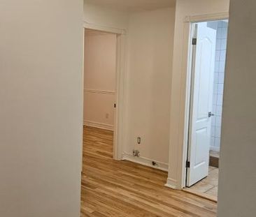 Logement 5 ½ à louer - Anjou - Photo 2