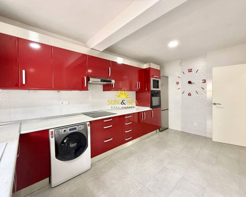 INDEPENDENT VILLA LOS BALCONES – AVAILABLE FROM DECEMBER 15 FOR THE FULL YEAR - Photo 1