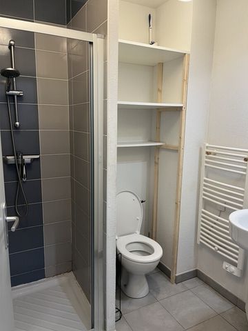 Location Appartement 1 pièce 19m² MARSEILLE 9ème - Photo 3