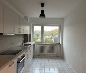 Großzügige 4-Zimmerwohnung in der Danziger Str. 2 in Altenholz-Stif... - Foto 1