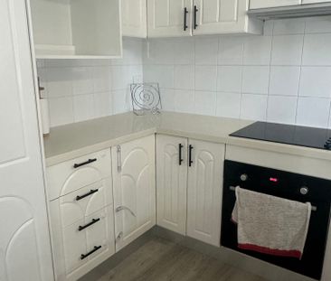 North Gosford - Photo 2