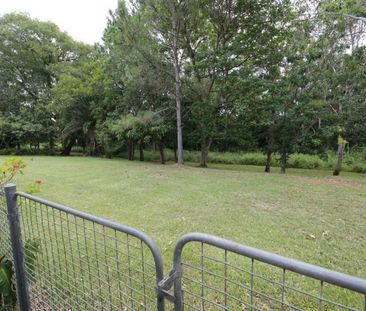 For Lease: Modern Family Home in Sought-After Mansfield Location - Photo 5