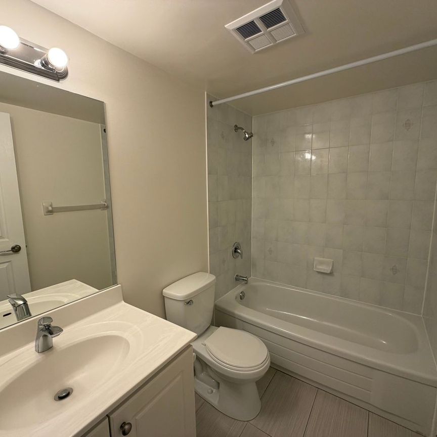 For Lease - 39 Pemberton Avenue Unit# 710, Toronto, Ontario - Photo 1