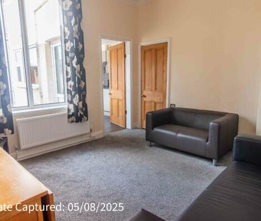 21 Ambrose Street - Photo 2