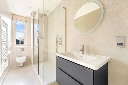 A brand newly refurbished one bedroom flat situated on the top floor (third floor without lift) of this enviably situated residential block in the heart of Chelsea. EPC rating: C | Council Tax Band E - Photo 2