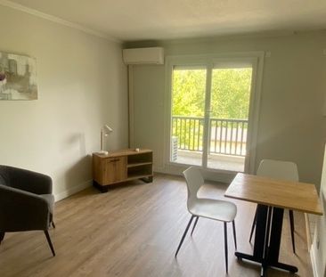 Location Appartement 1 pièce Meublé 32m² LA MOTTE SERVOLEX 73290 - Photo 3