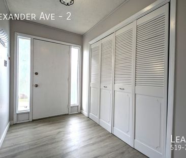 Large 1 Bed 1 Bath Unit Within Walking Distance to the U of W and A... - Photo 4