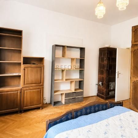 De inchiriat apartament cu 3 camere pe str. Republicii - Photo 1