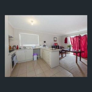 The Perfect Location! - Photo 2