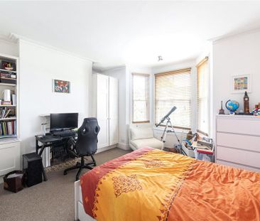 4 bedroom terraced house to rent - Photo 5