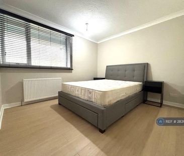 2 bedroom flat to rent - Photo 6