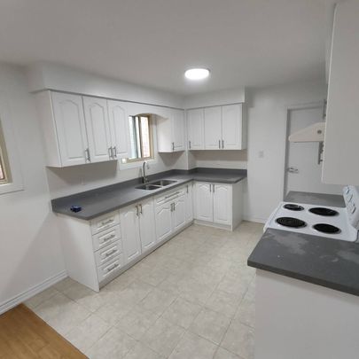 For Lease - 7 Firebrace Road, Toronto, Ontario - Photo 1
