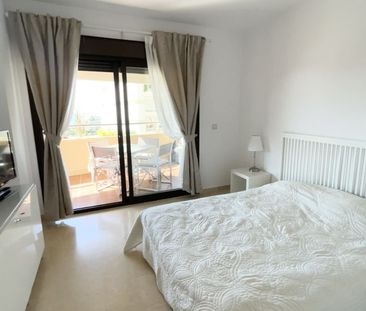 Middle Floor Apartment · Marbella - Photo 4