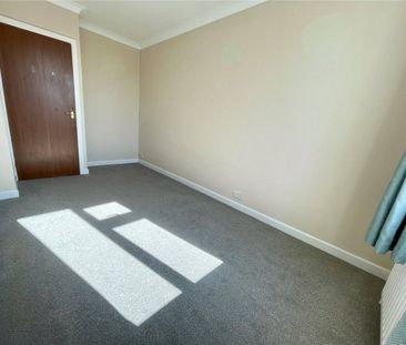 Gleadowe Avenue, Christchurch, Dorset, BH23 - Photo 1